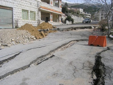 liban-les-structures-se-fissures-2012.jpeg