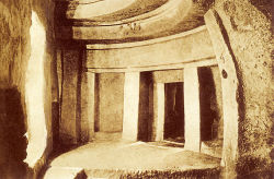hal-saflieni-hypogeum.jpg