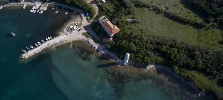 Ile de pag structures englouties2