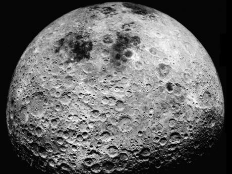 Le mystère de la grande fissure lunaire