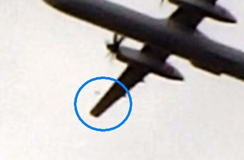 Un OVNI près d'un avion commercial à Melbourne le 19 mai ?
