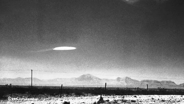 Ovni 16 12 1957 employegouvernement us hollomanairdevcenter nexmexico
