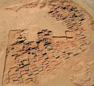 Trente-cinq pyramides découvertes dans une nécropole au Soudan